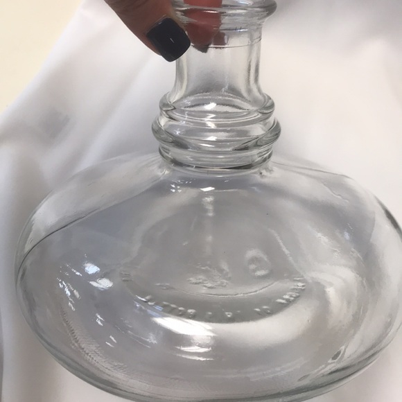 Vintage 1937 Clear Glass Captain's Liquor Decanter - Picture 6 of 6